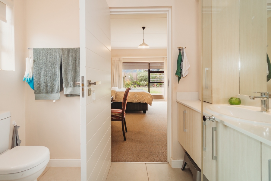 3 Bedroom Property for Sale in Earls Court Lifestyle Estate Western Cape
